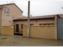Albergue Las Eras, Barcial del Barco