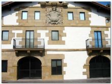 Albergue juvenil Martindozenea, Irún