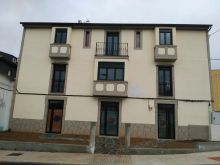 Albergue-Pensión Porta Santa, O Cádavo (Baleira)