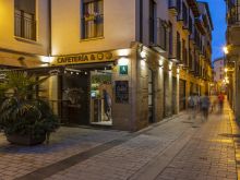 Winederful Hostel & Café, Logroño
