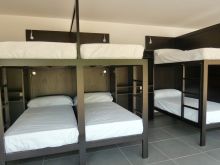 Albergue Casa Sueño, Salas