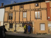Albergue Casa Caracol, Agés