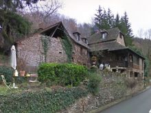 Chambre d'hôtes La Maison des Sources, Conques Chambre d'hôtes La Maison des Sources, Conques