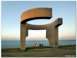 Elogio del Horizonte, Gijón