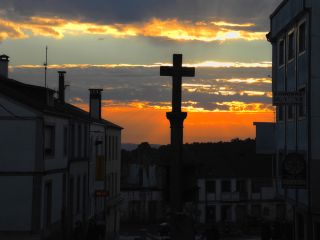Palas de Rei al amanecer