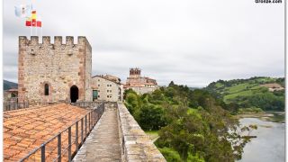 El castillo de San Vicente de la Barquera