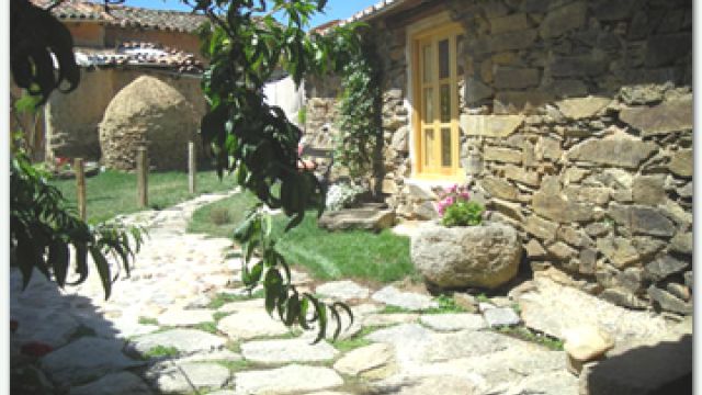 Albergue Rehoboth, Villar de Farfón