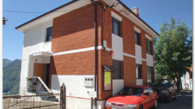 Albergue municipal de Pajares
