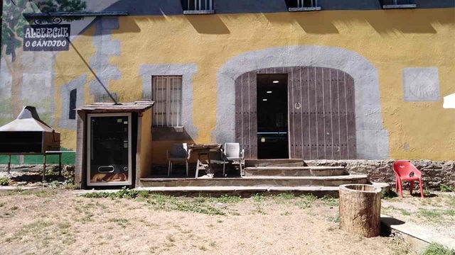 Albergue O Cándido, San Román da Retorta