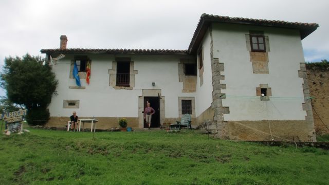 Albergue Casa Rectoral (Piñeres), Piñeres de Pría