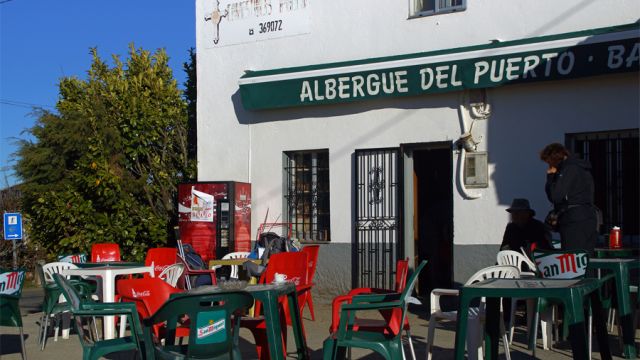 Albergue El Puerto, Alto do Poio