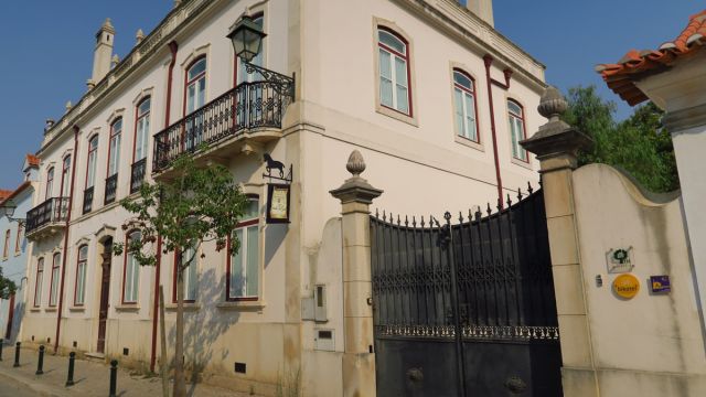 Albergue Solo Duro - Casa da Tia Guida, Golegã