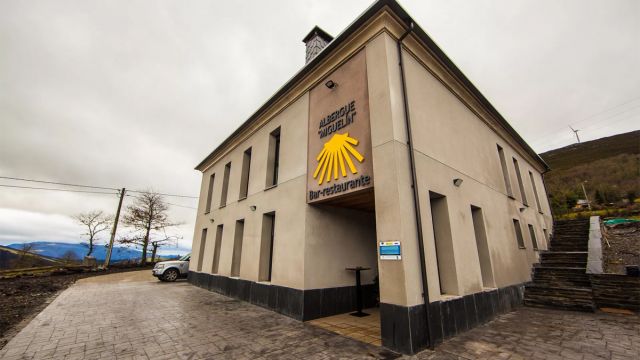 Albergue Miguelín, La Mesa