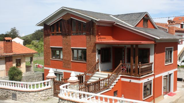 Albergue Triskel, La Franca
