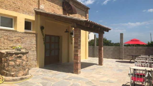 Albergue Delta, Els Muntells