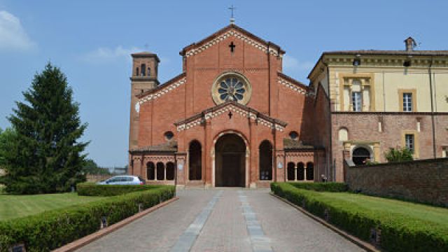 Abbazia di Chiaravalle della Colomba