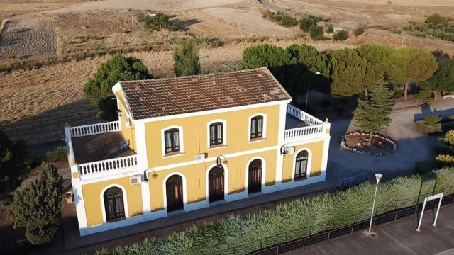 Albergue municipal La Estación, Campanario