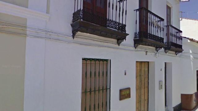 Albergue La Casa del Reloj, Almadén de la Plata