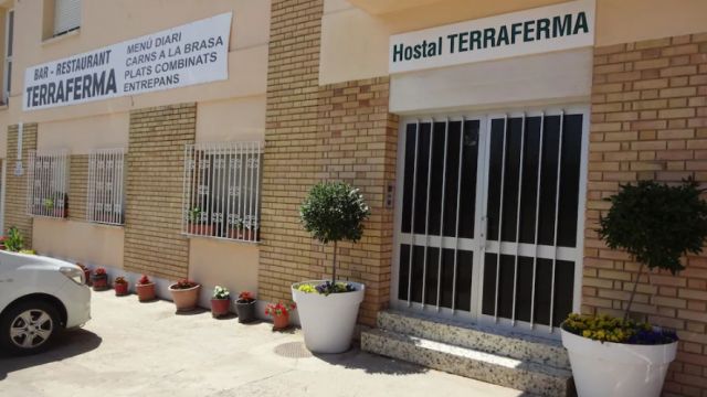 Hostal Terraferma, Algerri