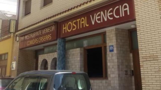 Hostal Venecia, Monzón