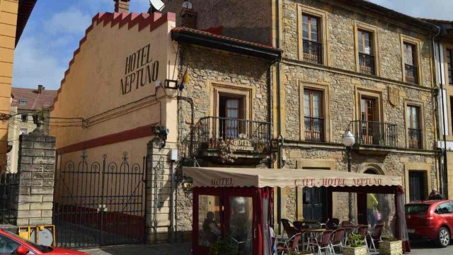 Hotel Neptuno, Villaviciosa