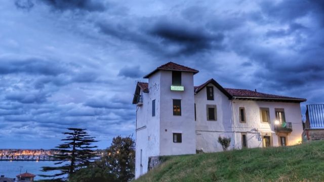 Pensión Zaragoza, Hondarribia