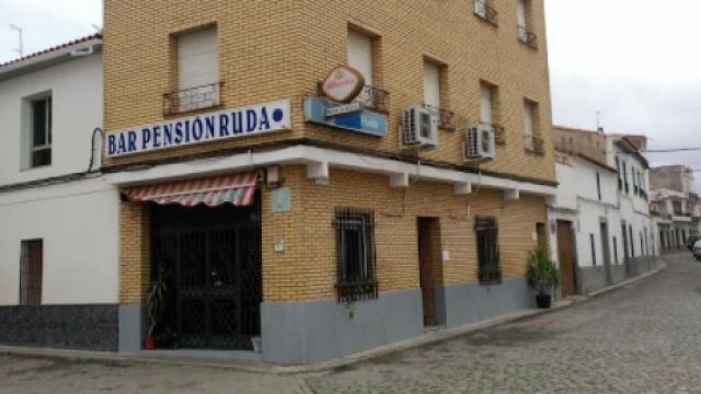 Pensión Ruda, Hinojosa del Duque