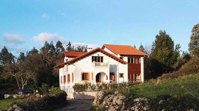 Casa de Aldea El Cuadrón, Camango