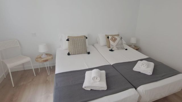 Apartamentos La Arena