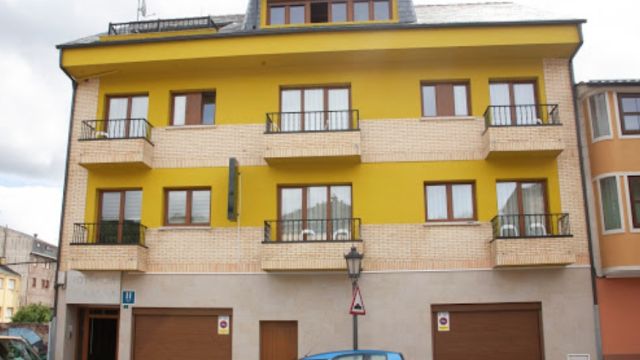 Hotel La Barra, Grandas de Salime
