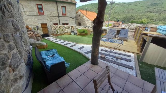 A Casa de Florinda, Mougás