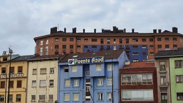 Hostal Puente Azud, Avilés
