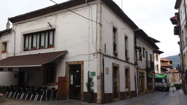 Pensión Sol, Villaviciosa