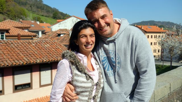 Patri y Xavi, propietarios de Casa Sueño (Salas, Camino Primitivo)
