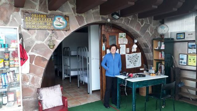 Rosa Arruti en su albergue San Martín, Orio.
