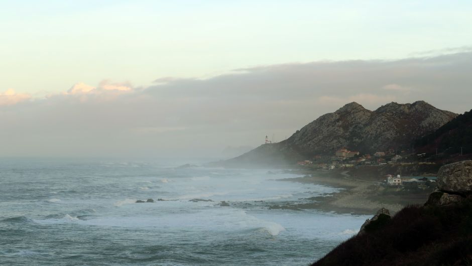 Cabo Silleiro y costa de As Mariñas desde Pedra Rubia
