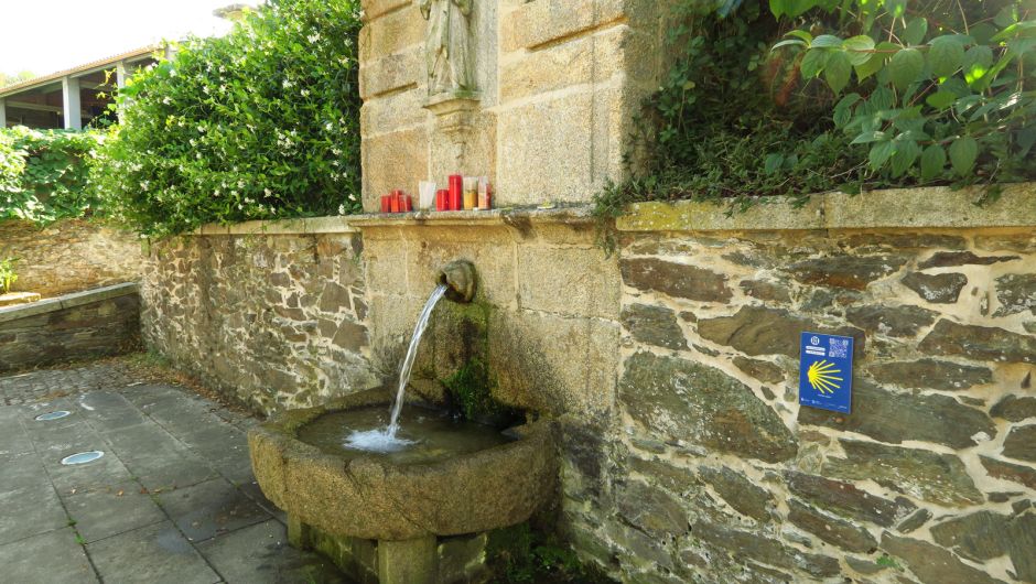 Fuente de San Antonio en Anceis