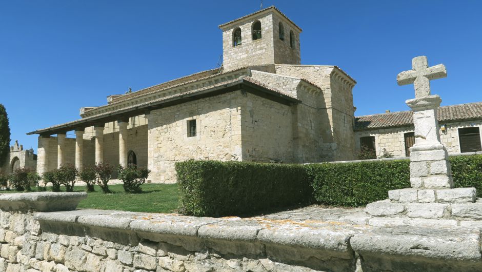 Iglesia mozárabe-románica de Santa María, Wamba