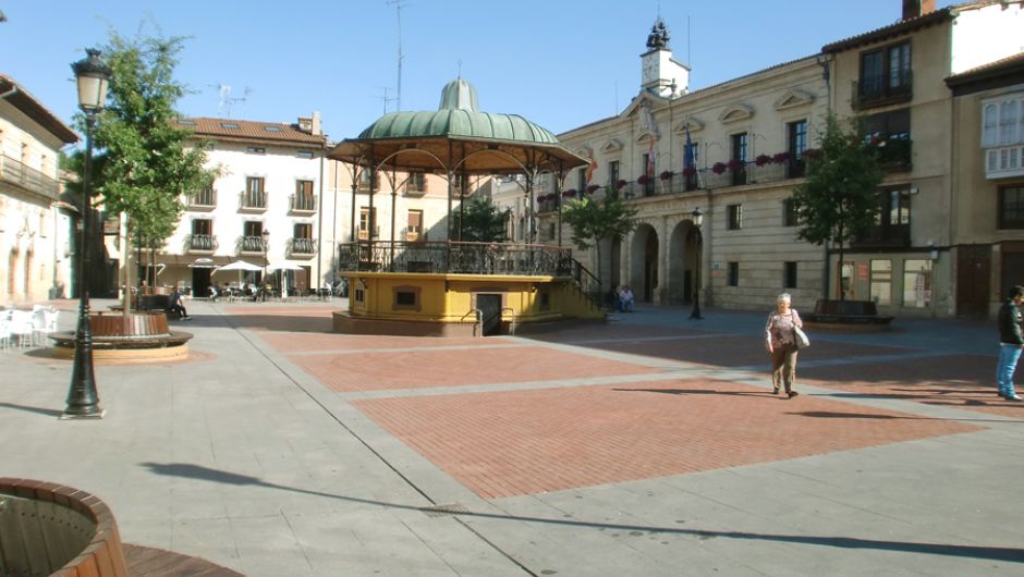 Plaza de España y Ayuntamiento, Miranda de Ebro