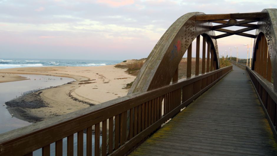 Puente sobre el río Onda, Labruge