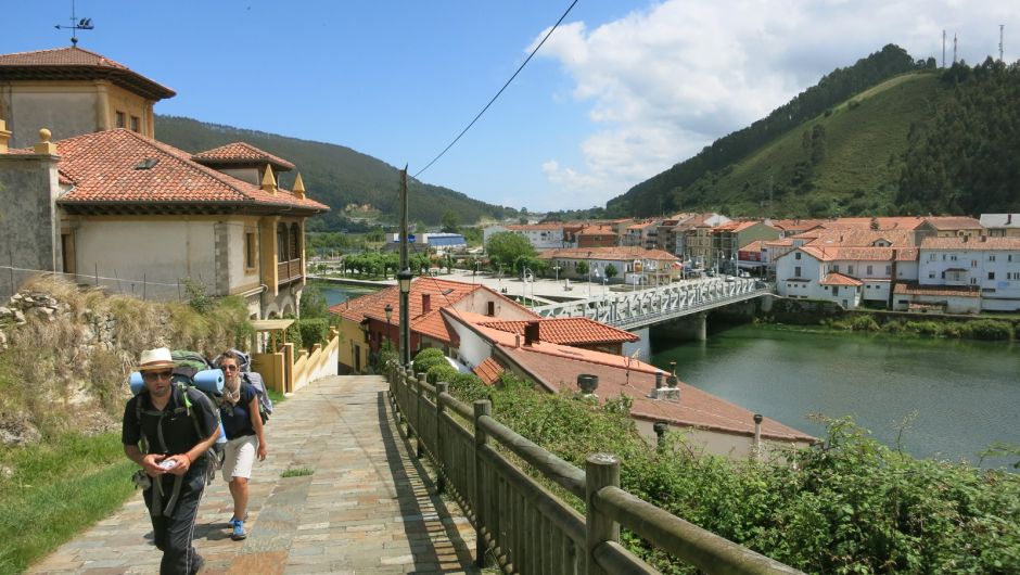 Fuerte subida en Bustio, el primer pueblo de Asturias