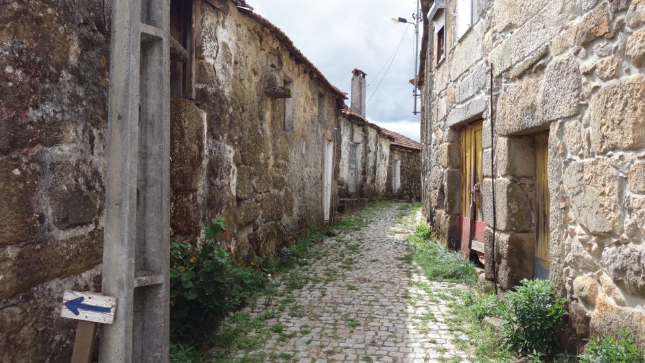 Vila Pouca