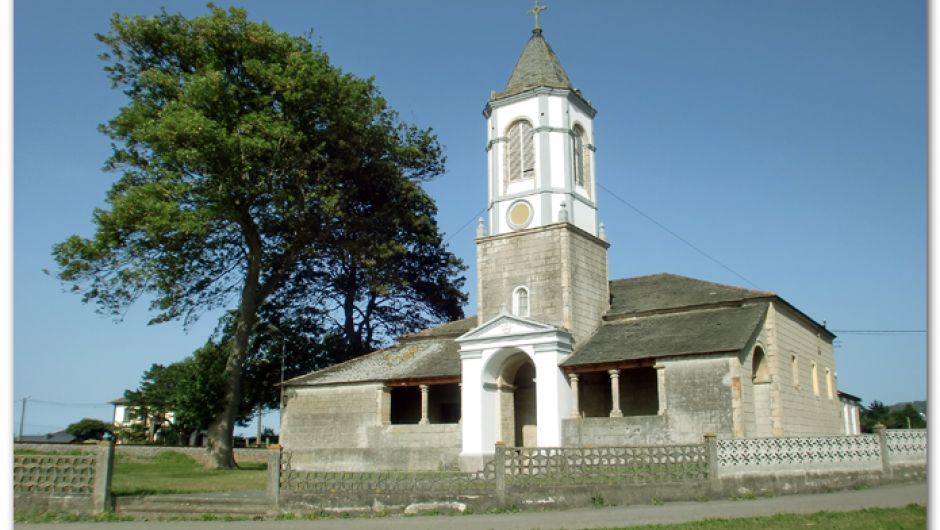 Iglesia de Villapedre