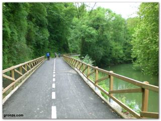 Bidegorri (camino para peatones y ciclistas) entre Tolosa y Alegia