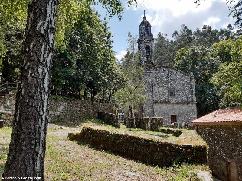 Iglesia de San Xusto de Toxosoutos Iglesia de San Xusto de Toxosoutos