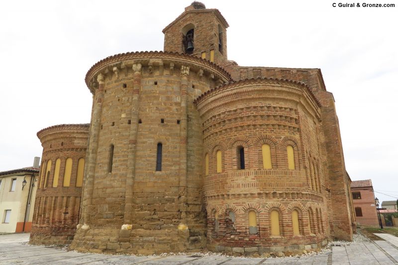 Ábsides románico y mudéjares de la iglesia de Santervás de Campos