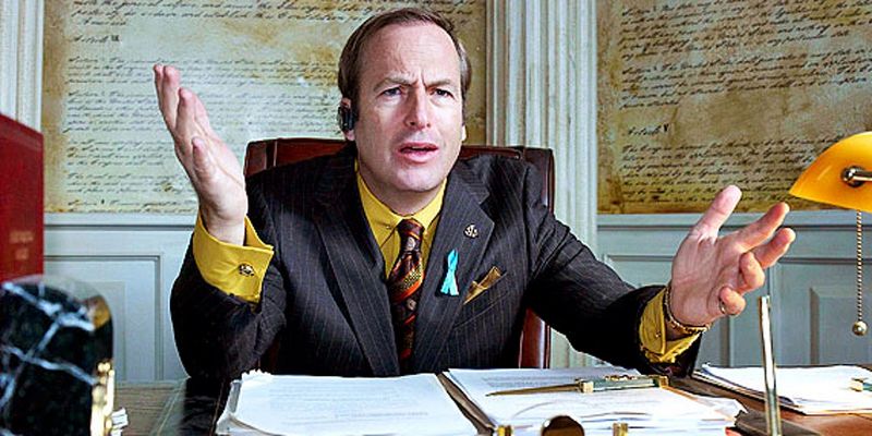 Bob Odenkirk en su papel de Saul Goodman, en la serie Breaking Bad