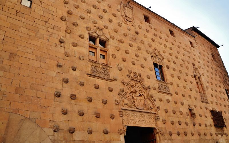 La Casa de las Conchas, Salamanca (Foto: Maria Rosa Ferré)