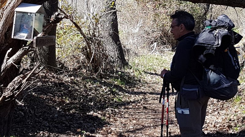 Félix en uno de sus caminos