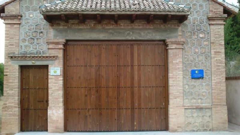 Albergue de peregrinos de Pinos Puente Albergue de peregrinos de Pinos Puente